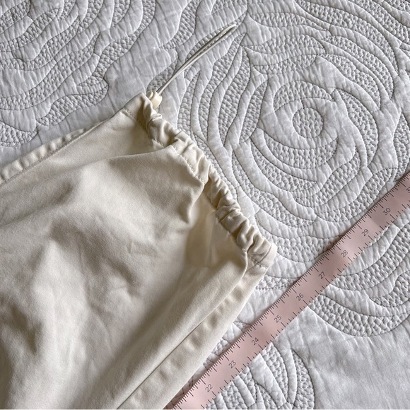 Madewell - Cargo Parachute Pants in (Re)generative Chino - Antique Cream - Picture 14 of 14